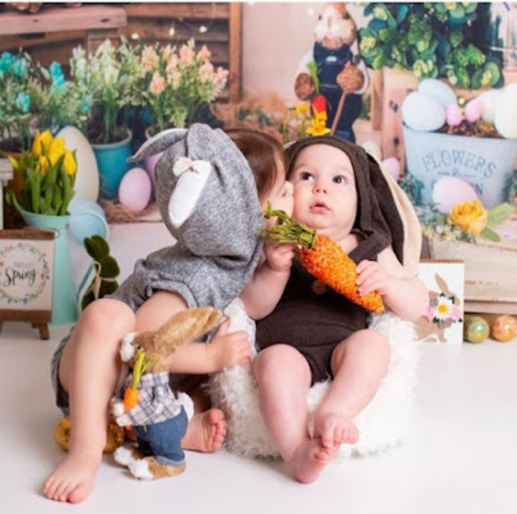 Meet your Posher, Ina - Picture 1 of 1